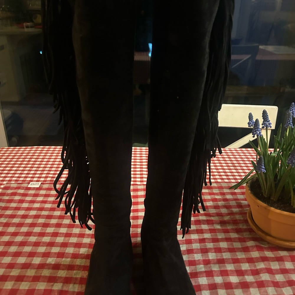 Stuart Weitzman MANE Fringe OTK Suede Boots 
BLACK
